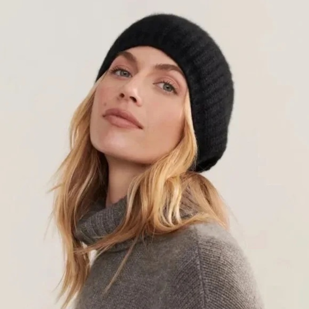 Jenni Kayne 🖤 Alpine Cashmere Beanie